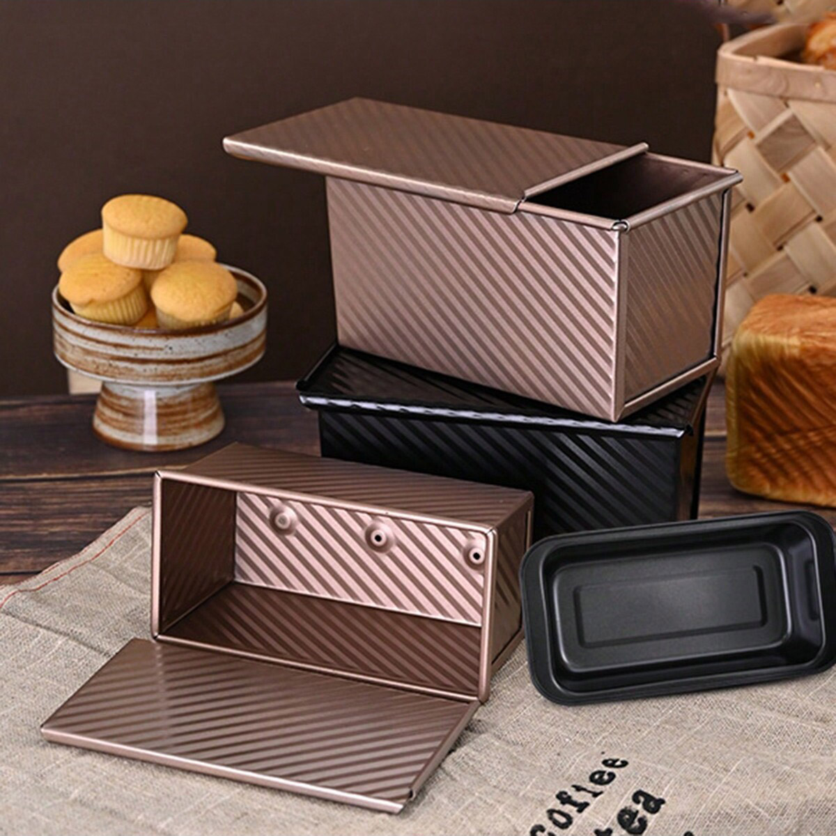 1pc Golden  Loaf Pan with Lid  - огляд і ціна Rotary Bakery Oven